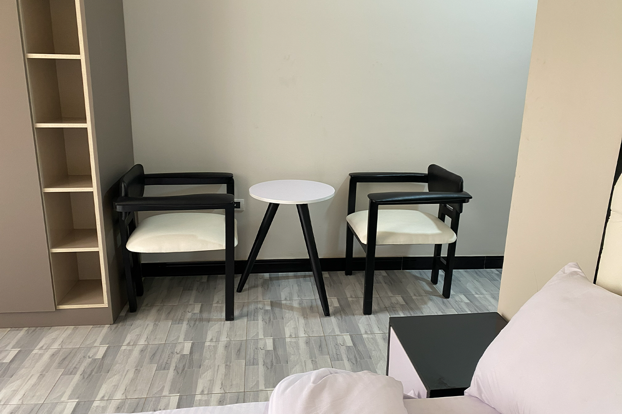 Fekadu Awji Guest House – Gofa Branch_204_table